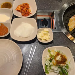 사계진미 숯불닭갈비 사진