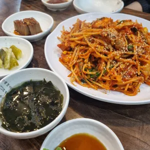 마산아구해물 사진