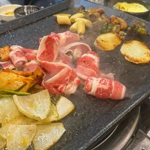 구들짱 황소곱창 사진