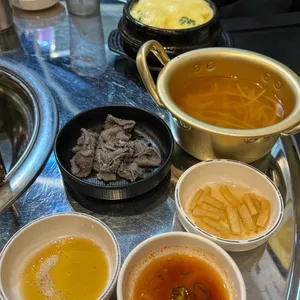 구들짱 황소곱창 사진