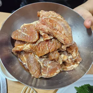 장길산숯불갈비 사진