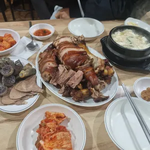 한방족발 사진