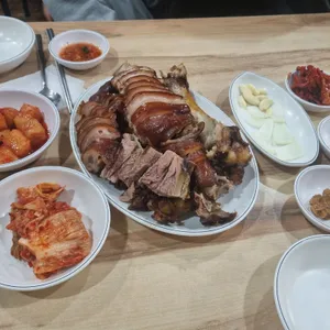 한방족발 사진