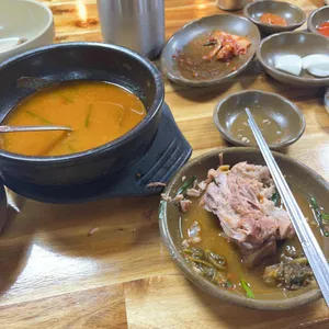 머슴촌감자탕 사진
