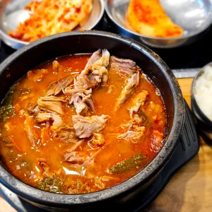 뼈대있는집 감자탕 사진