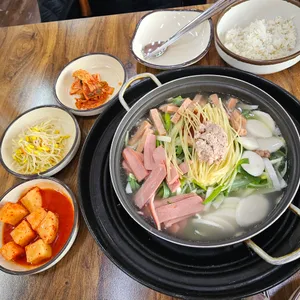 모박사부대찌개 사진