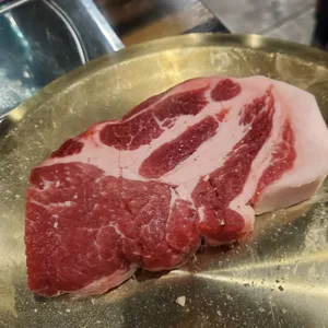돼지집딸 리뷰 사진