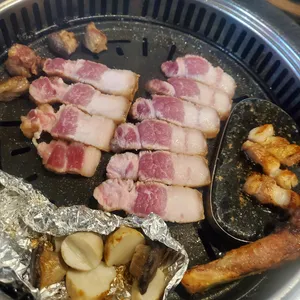 돼지집딸 리뷰 사진