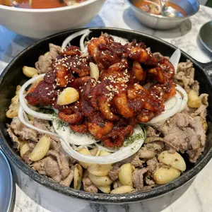 신복관 사진