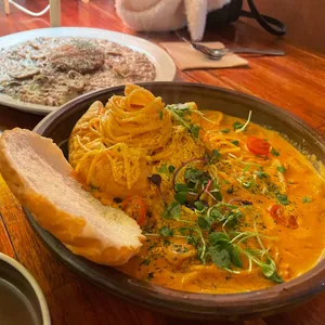 사생활 카페 리뷰 사진