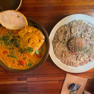 사생활 카페 리뷰 사진