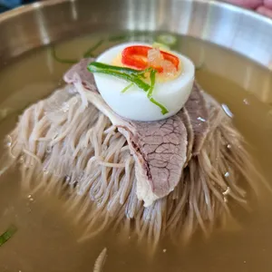 평진냉면 사진