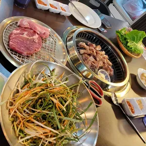 청년고기장수 사진