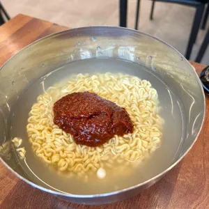 개미집 사진