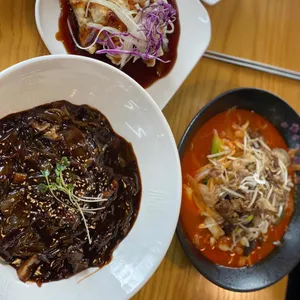 칭화루 사진