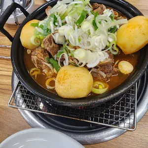 원조감자탕 일미집 사진