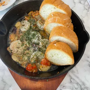 브룸 브런치 펍 리뷰 사진