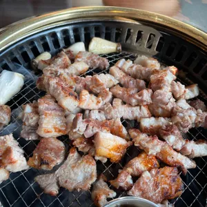 청년고기장수 사진