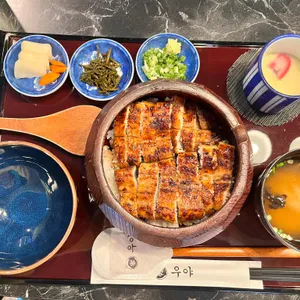 우야 사진