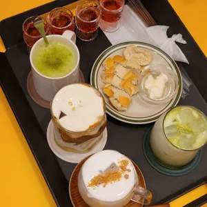 커피우드 사진