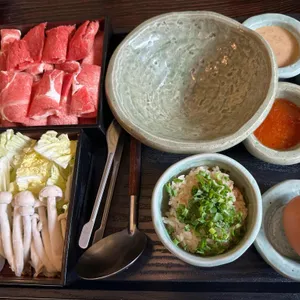 솔솥 사진