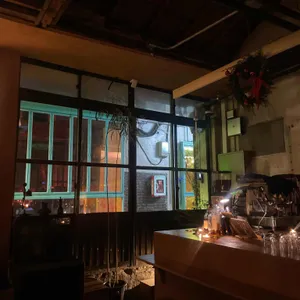 평화 리뷰 사진