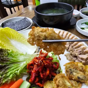 김명자굴국밥 사진