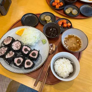 영진돈 사진