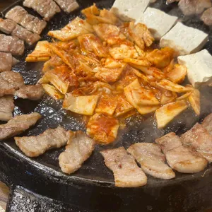 무쇠김치삼겹 사진