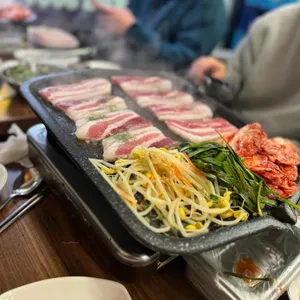 목우촌 부추삼겹살 사진