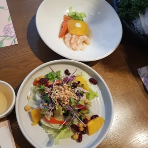 차림 리뷰 사진