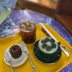 사월의물고기 리뷰 사진