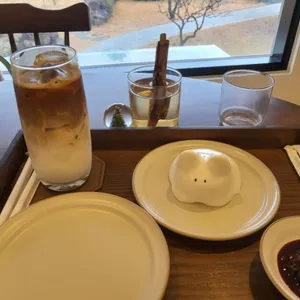 이지고잉 사진
