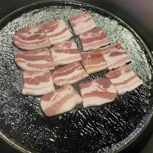 무쇠김치삼겹 리뷰 사진
