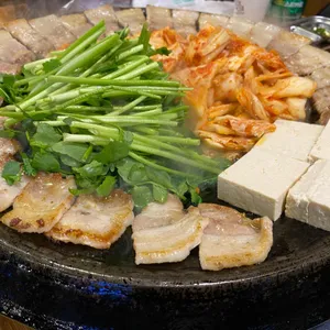 무쇠김치삼겹 사진