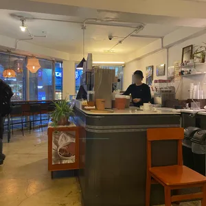 RADIANT 리뷰 사진