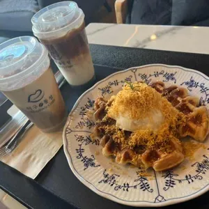 이구동성 로스터리카페 사진