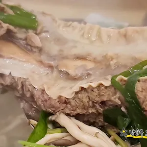 항아리갈비탕 사진