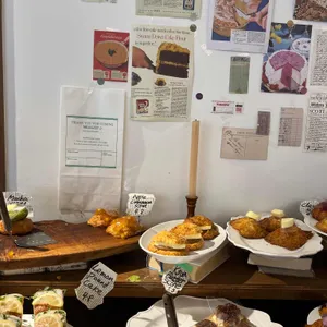 밀집 리뷰 사진