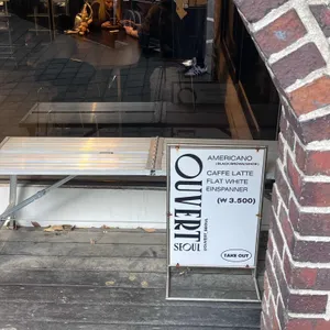오버트 리뷰 사진