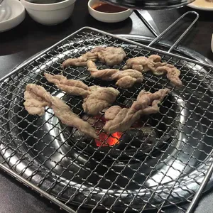 숯불의 닭 사진