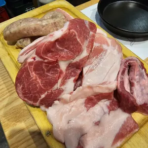 사람사는 고깃집 김일도 사진
