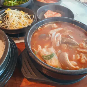 모란창평국밥 사진