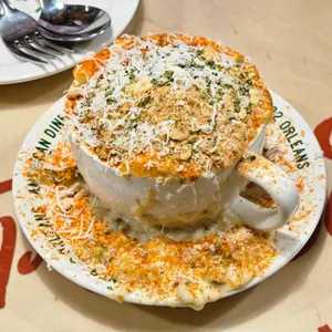 82올리언즈 리뷰 사진