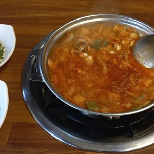 개미집 사진