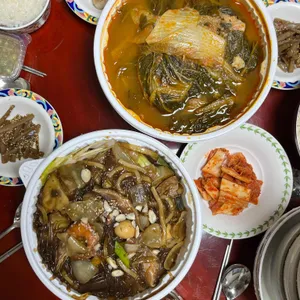 큰뼈감자탕의성점 사진