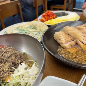 정원마늘보쌈 사진