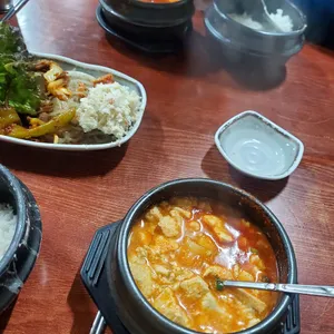 거창맷돌 리뷰 사진