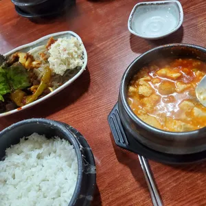 거창맷돌 리뷰 사진