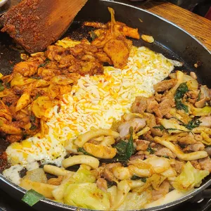 유가네닭갈비 사진